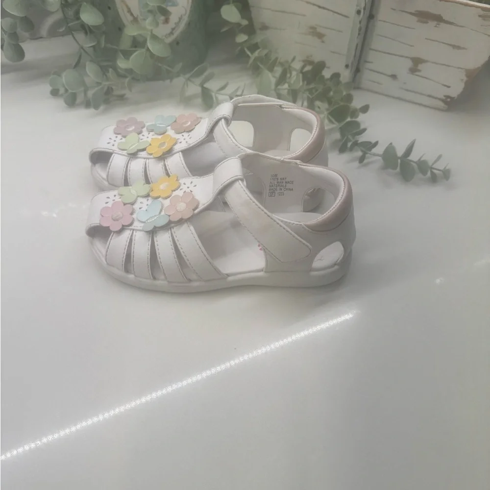 Girls Rachel’s Spring/Easter sandals size 10